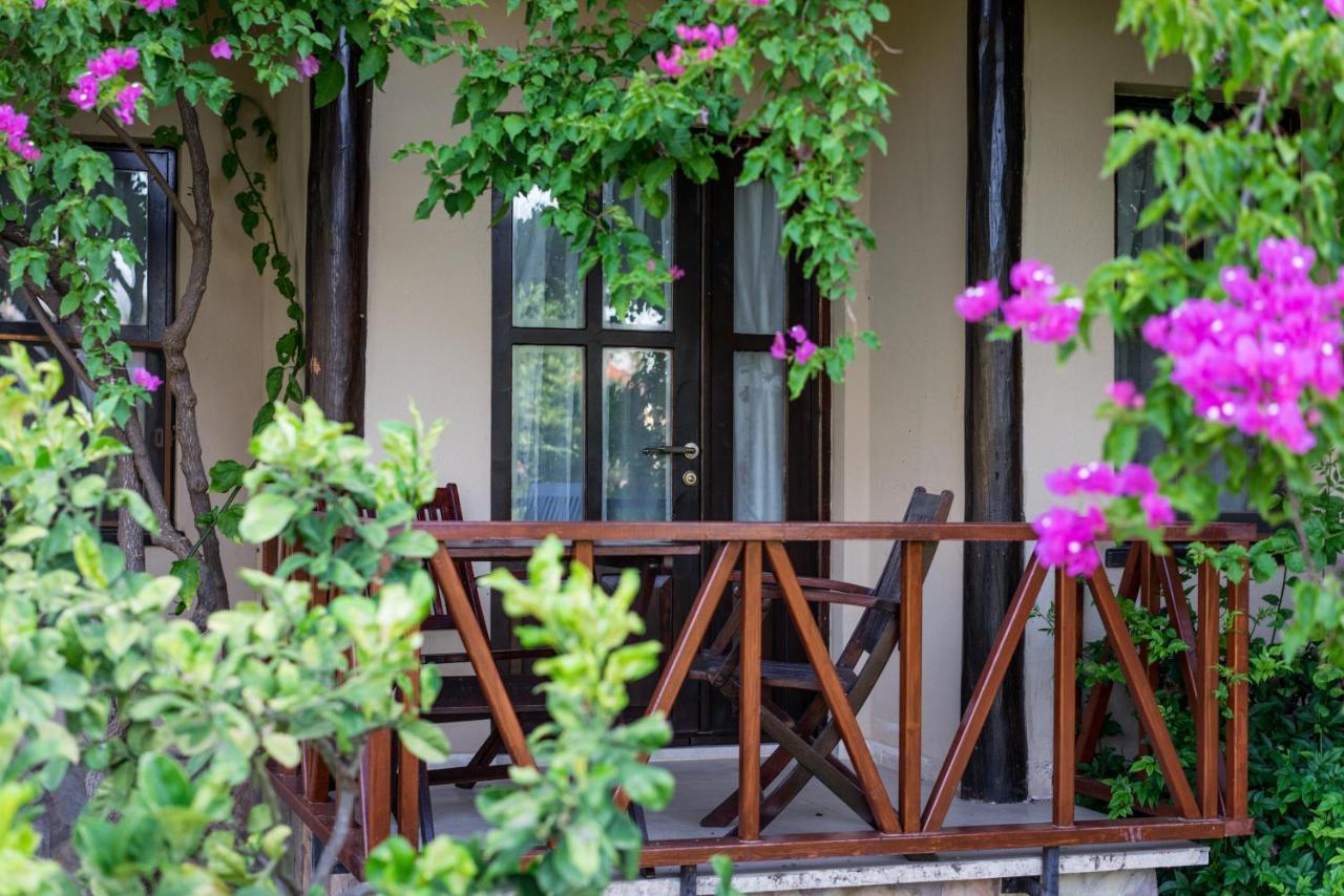 Nerissa Hotel Çıralı Exterior foto